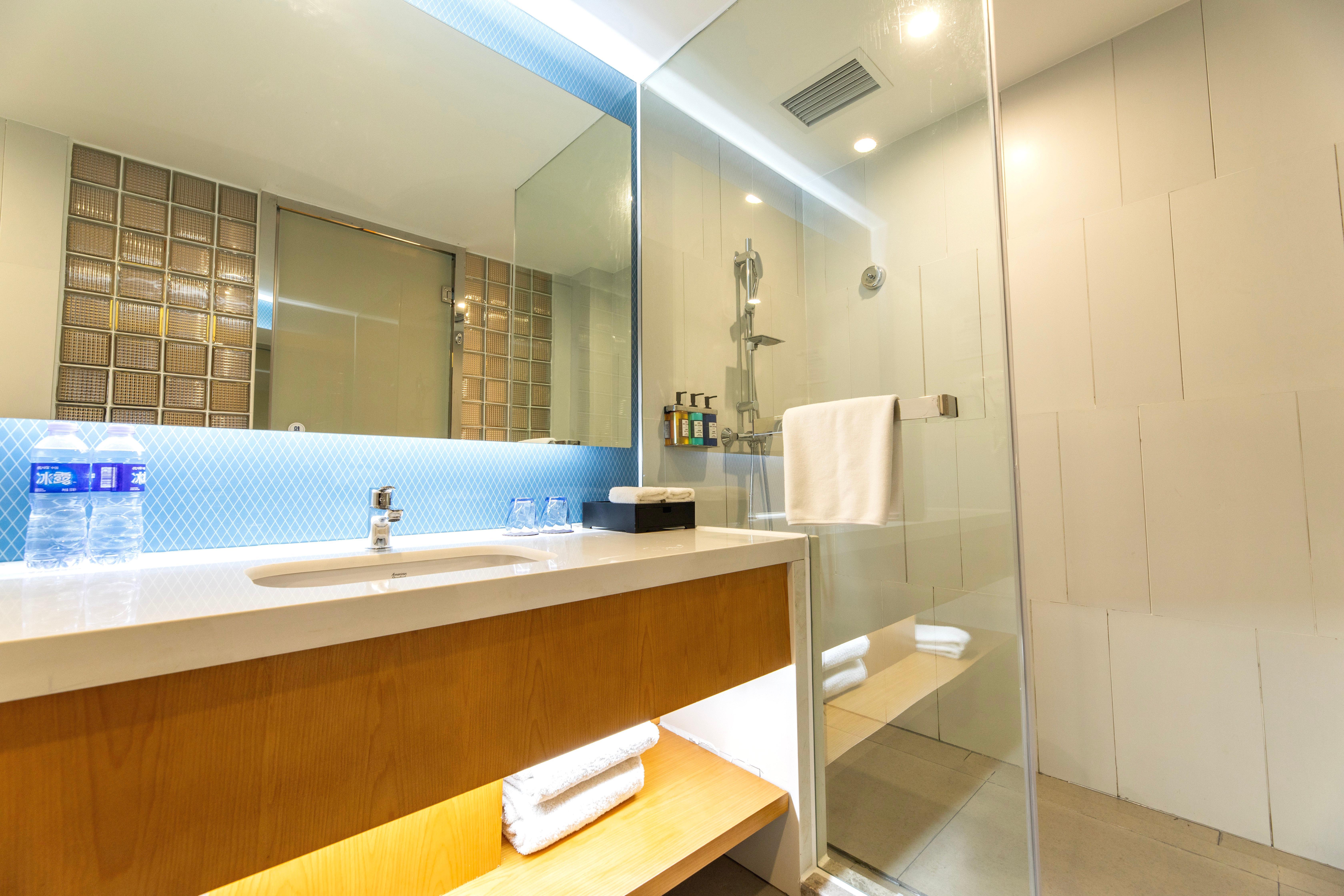 Holiday Inn Express Daocheng Yading, An Ihg Hotel Bagian luar foto