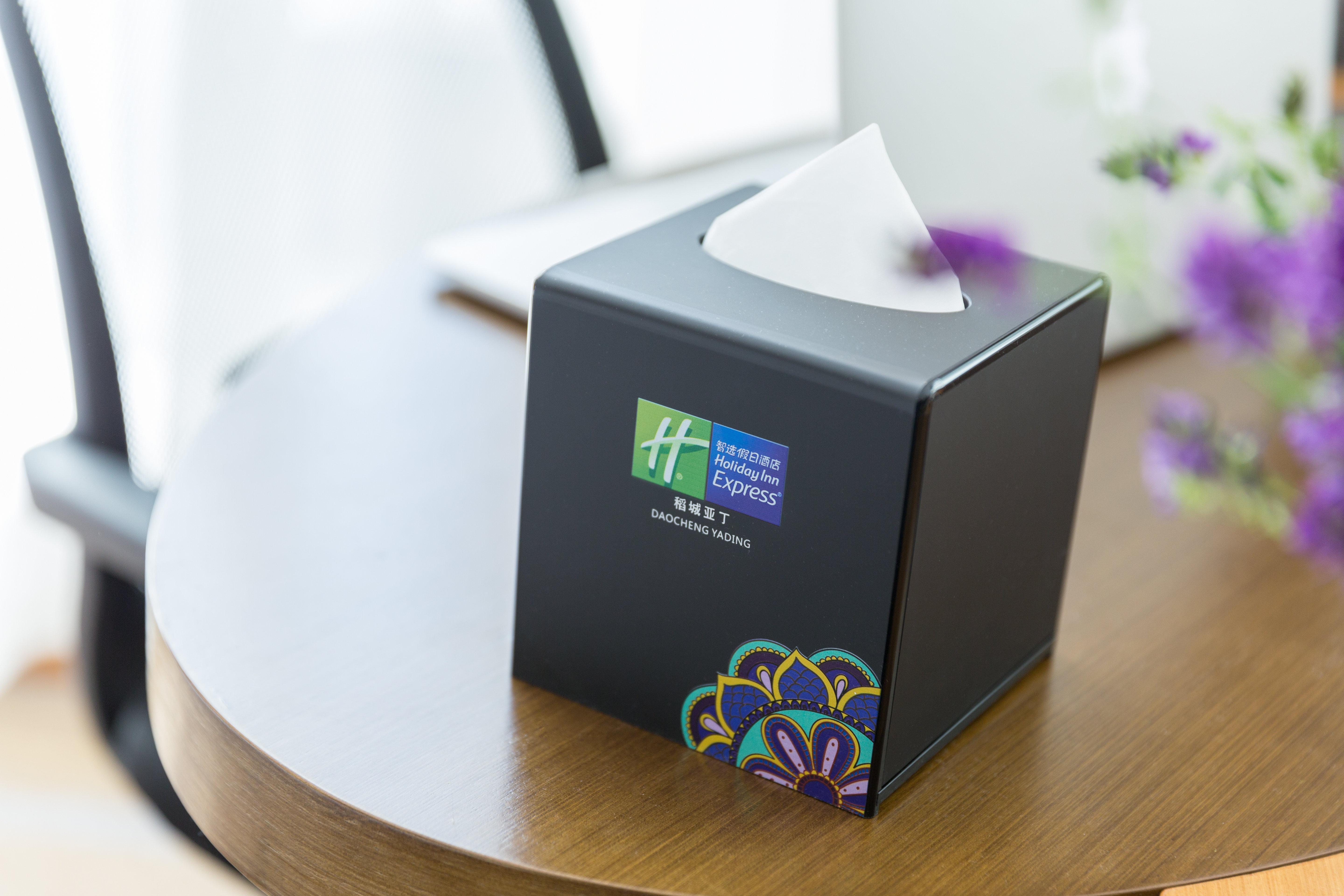 Holiday Inn Express Daocheng Yading, An Ihg Hotel Bagian luar foto