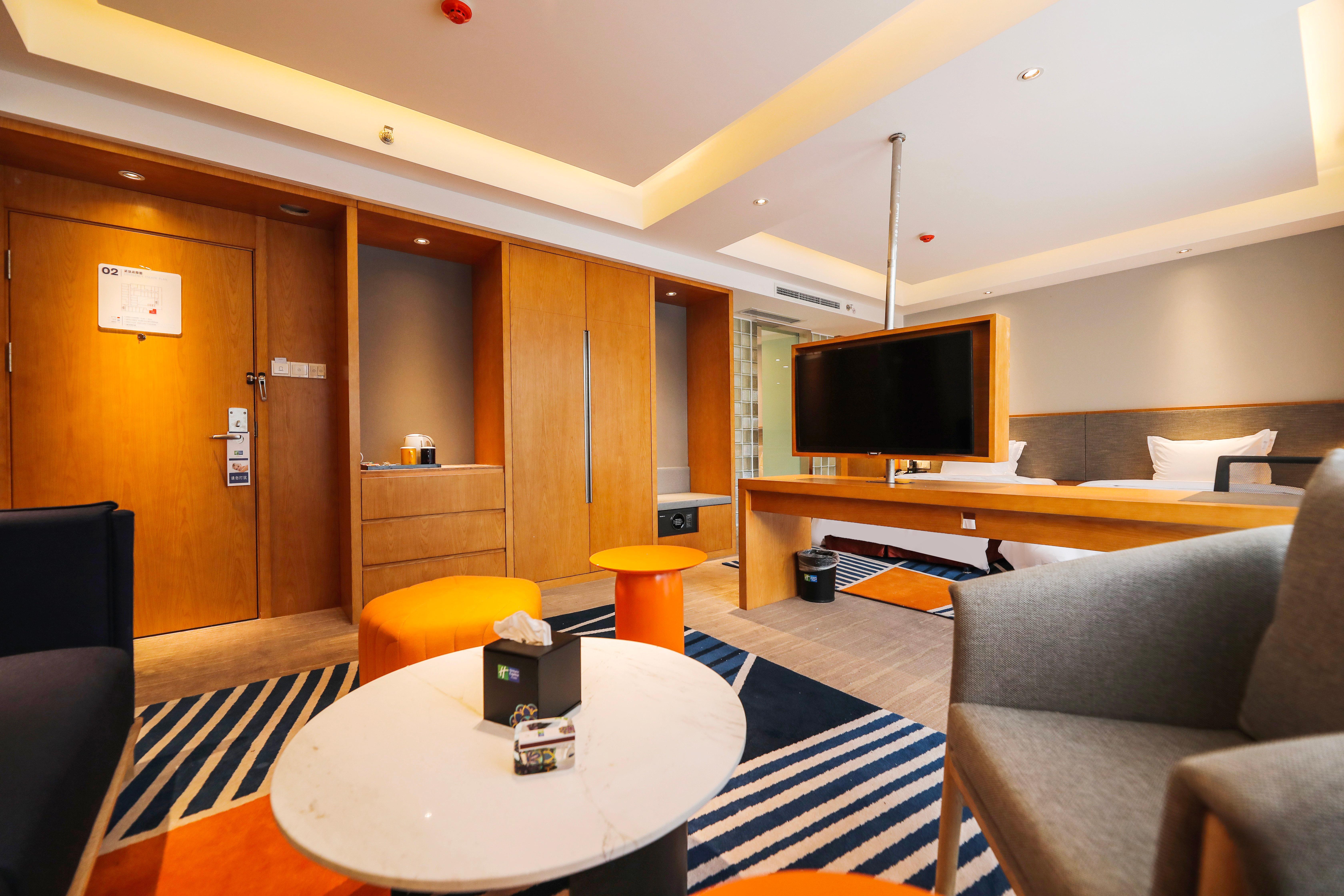 Holiday Inn Express Daocheng Yading, An Ihg Hotel Bagian luar foto